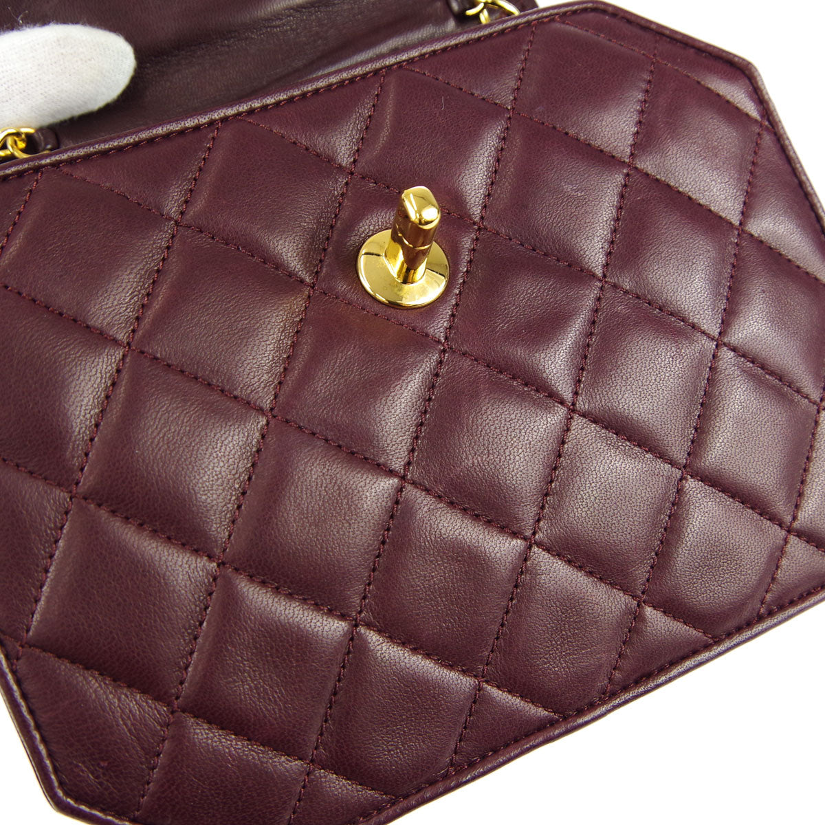 Chanel * 1989-1991 Octagon Flap Bag Mini Bordeaux Lambskin