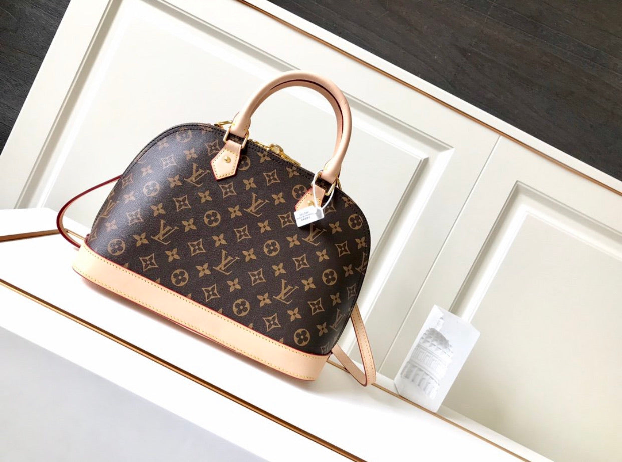 Louis Vuitton Alma BB Bag