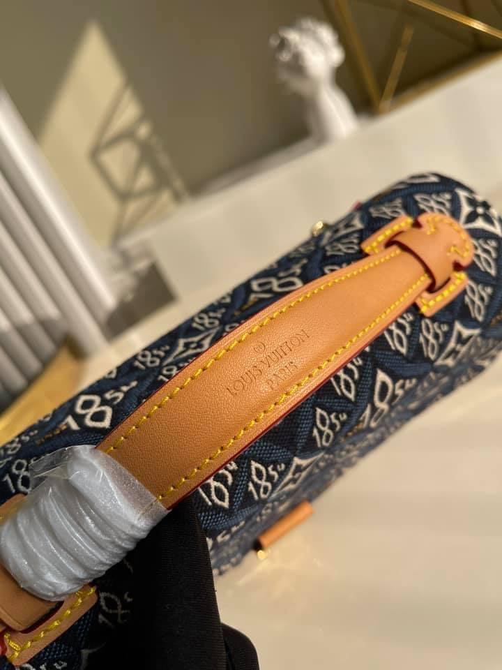 Louis Vuitton 1854 Pochette Metis Bag